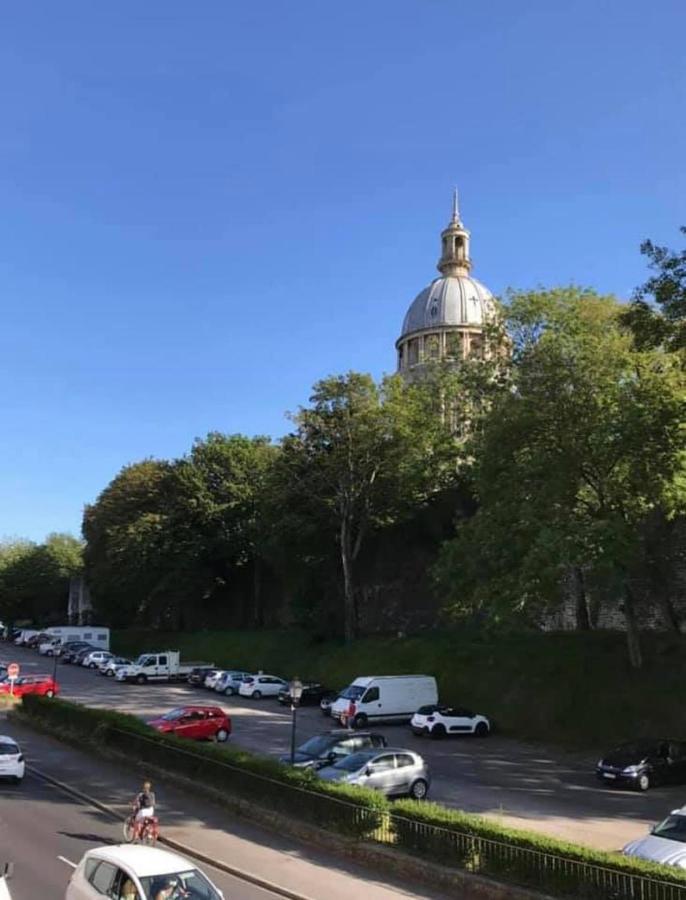 La Felicità classement ****vue Cathédrale! Boulogne-sur-Mer Exterior foto